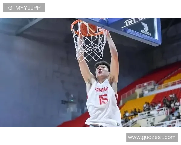 姚明经典动作复刻挑战赛展现篮球魅力与技巧的完美结合